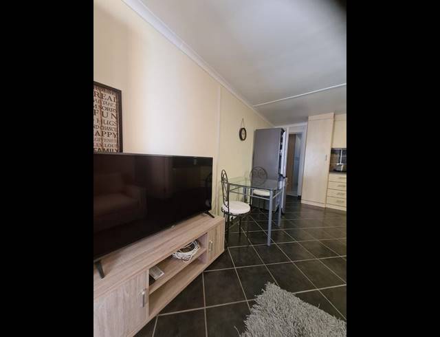 1 BEDROOM PROPERTY TO RENT IN DUYNEFONTEIN